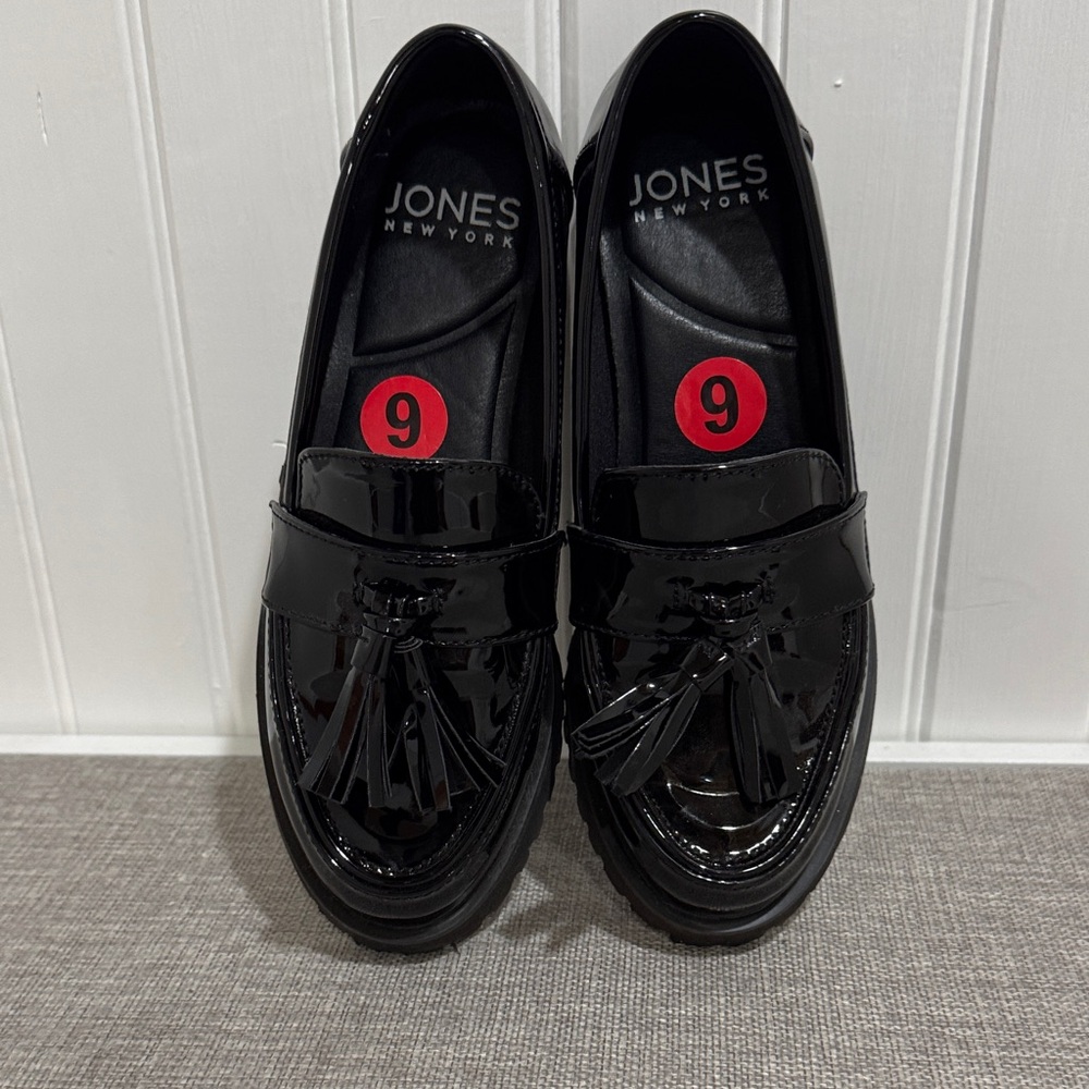Jones New York Glossy Black Tassel Loafers - Picture 2 of 5